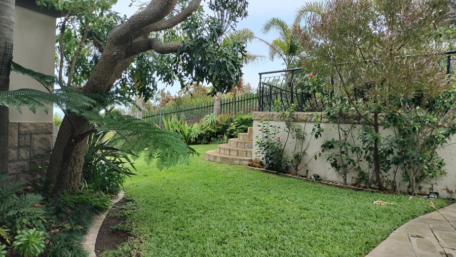 4 Bedroom Property for Sale in Bergsig Western Cape